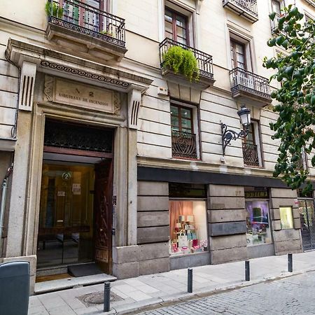 Puerta Del Sol VI Apartman Madrid Kültér fotó