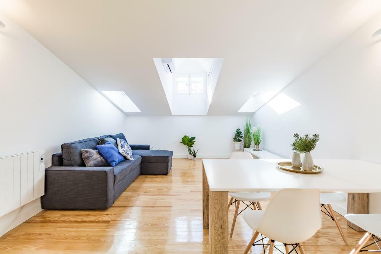 Puerta Del Sol VI Apartman Madrid Kültér fotó