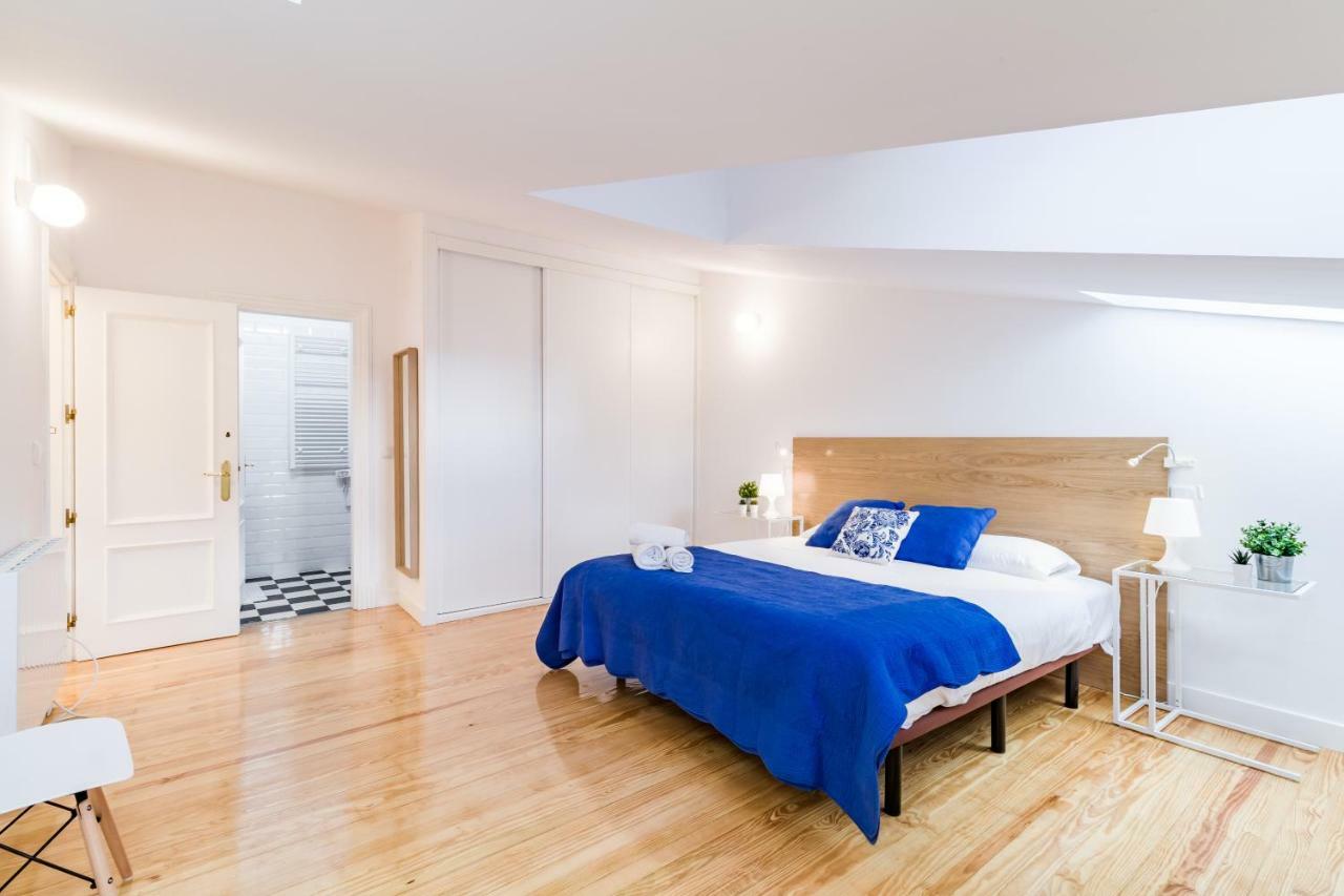 Puerta Del Sol VI Apartman Madrid Kültér fotó