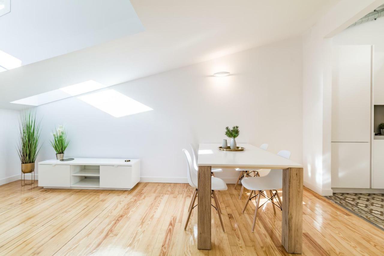 Puerta Del Sol VI Apartman Madrid Kültér fotó